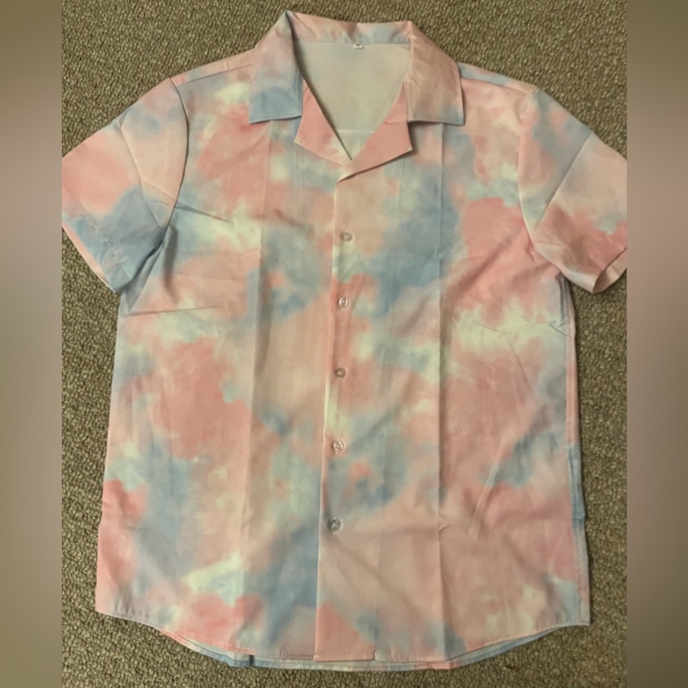 Medium Shein Button Up Short Sleeve Shirt